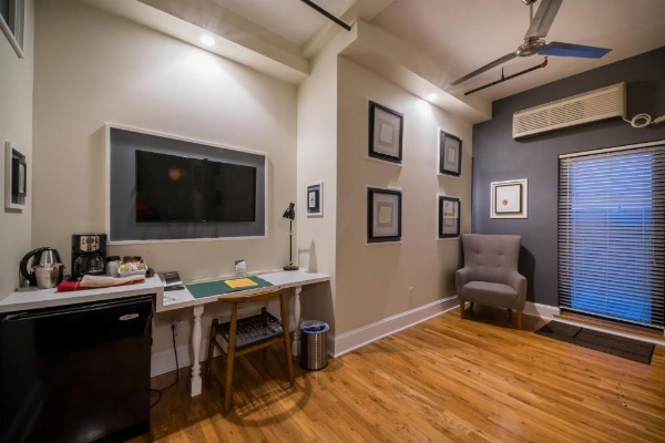 Henry Norman Hotel image 52